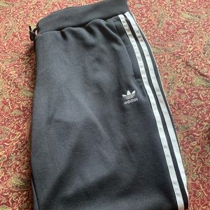 Ladies Adidas pants